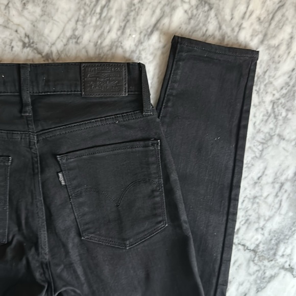 Levi’s 720 High Rise Super Skinny - Picture 2 of 4